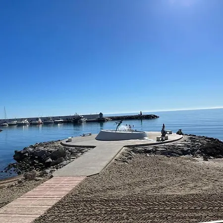 Center 4 Persones- 200m - . Parking Марбелья