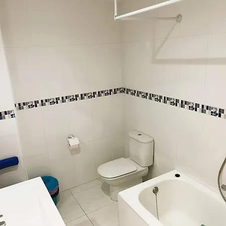 Center 4 Persones- Beach 200m - . Parking Apartment Marbella