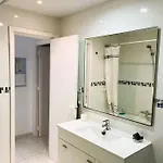 Center 4 Persones- 200m - . Parking Marbella