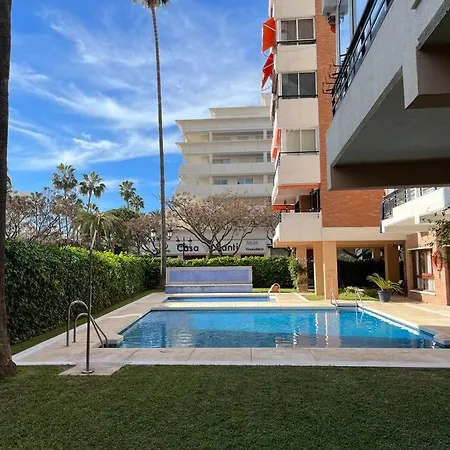 Center 4 Persones- 200m - . Parking Lejlighed Marbella